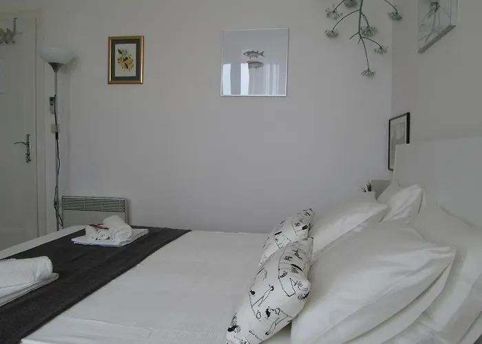 St. Lazarus Room